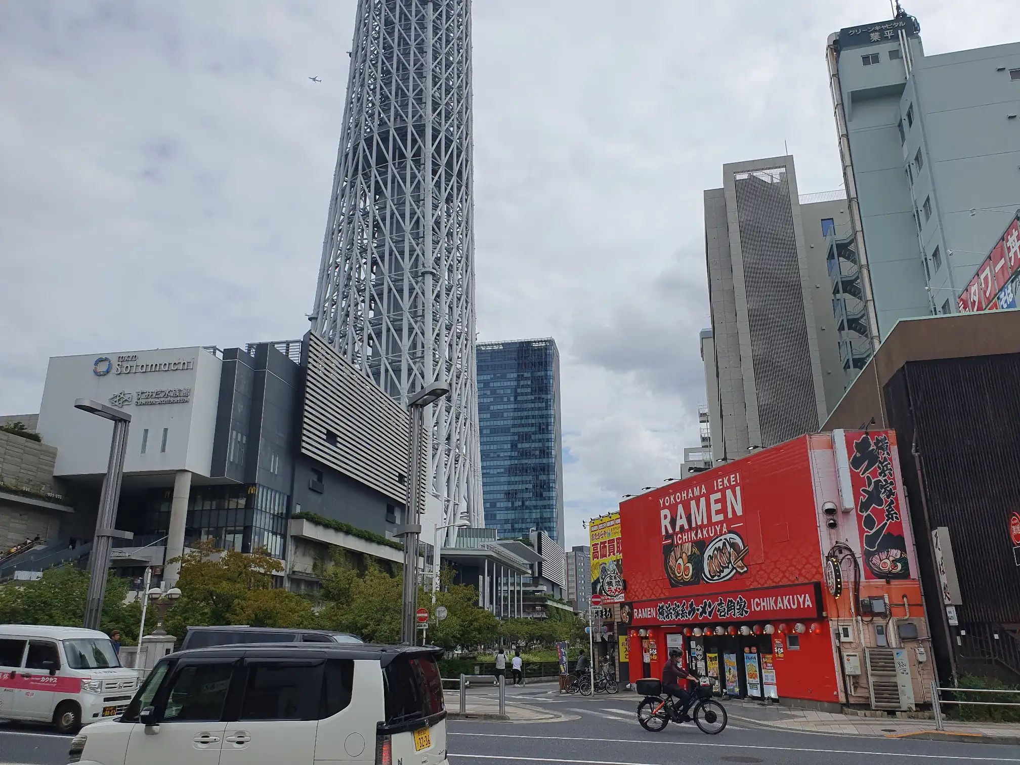 <img alt="" src="/user/pages/tecartmedia/japan/tokio/tokio---fußgängerzone/20250923_112049.webp?title" />